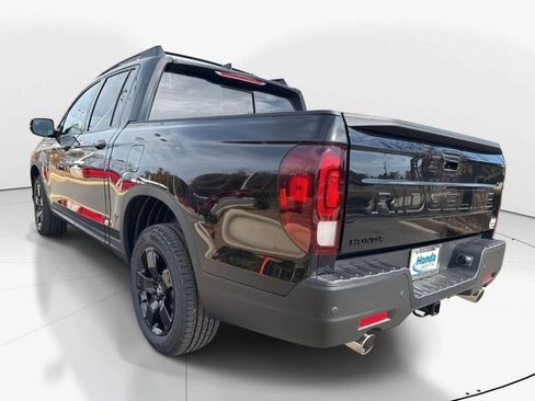 New 2026 Honda Ridgeline Black Edition image 7