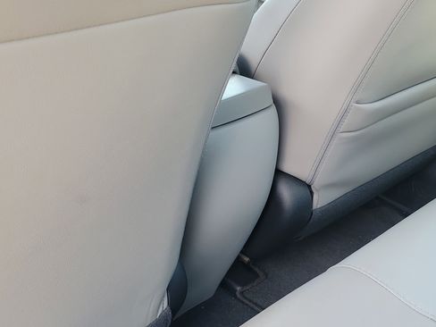 Used 2015 Honda Civic EX-L image 10