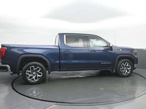 Used 2023 GMC Sierra 1500 SLE AWD/4WD image 6
