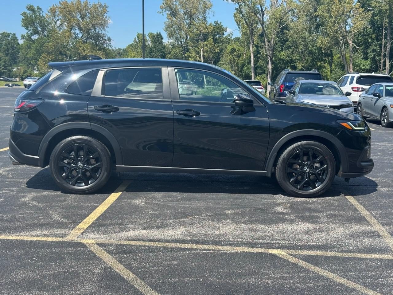 Certified 2024 Honda HR-V Sport image 3