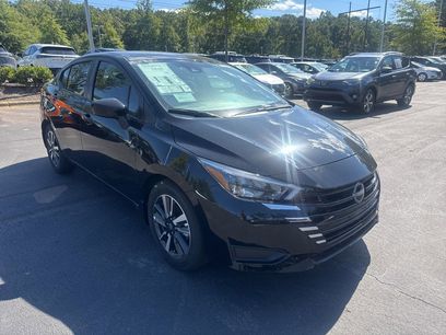 New 2025 Nissan Versa SV w/ Trunk Package