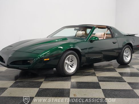 Used 1991 Pontiac Firebird Formula image 7