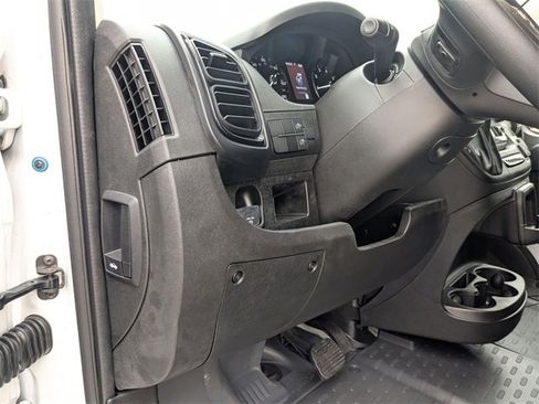 New 2026 RAM ProMaster 2500 w/ Power Group image 16