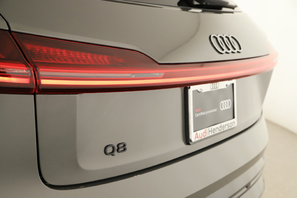 Certified 2024 Audi Q8 e-tron Premium AWD/4WD image 31