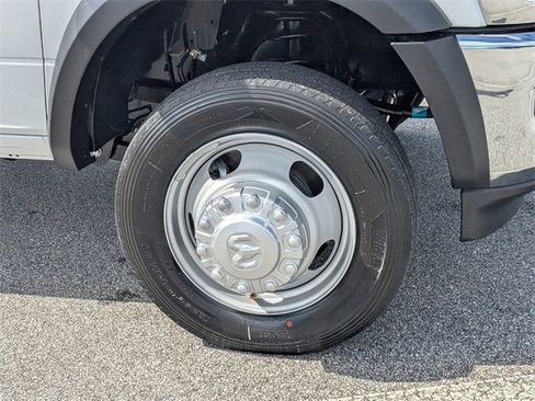 New 2026 RAM 5500 Tradesman w/ Chrome Appearance Group image 10