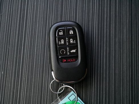 Certified 2026 Honda Odyssey Touring image 32