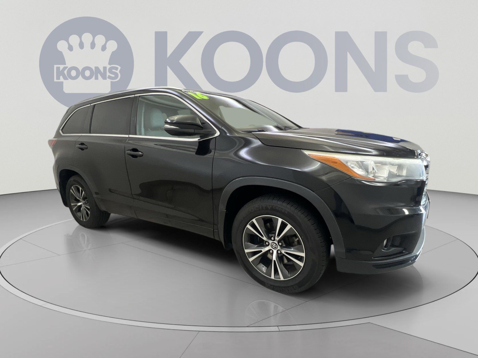 Used 2016 Toyota Highlander XLE AWD/4WD image 10