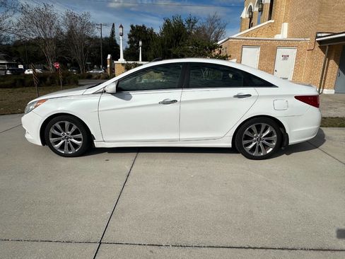 Used 2012 Hyundai Sonata SE w/ Navigation & Sunroof Pkg image 8