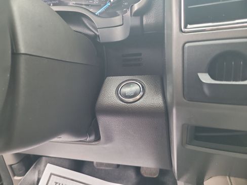 Used 2021 Ford Expedition XLT RWD image 19