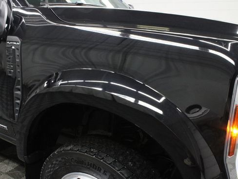 Used 2025 Ford F450 Platinum AWD/4WD image 46