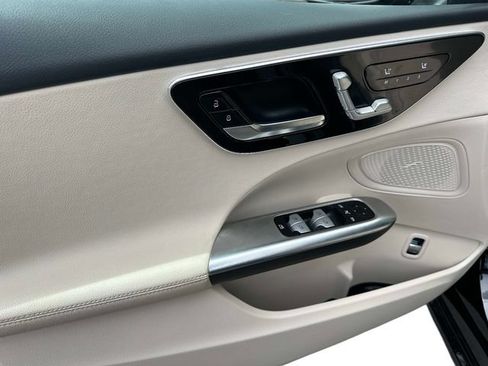Certified 2025 Mercedes-Benz C 300 4MATIC Sedan image 14
