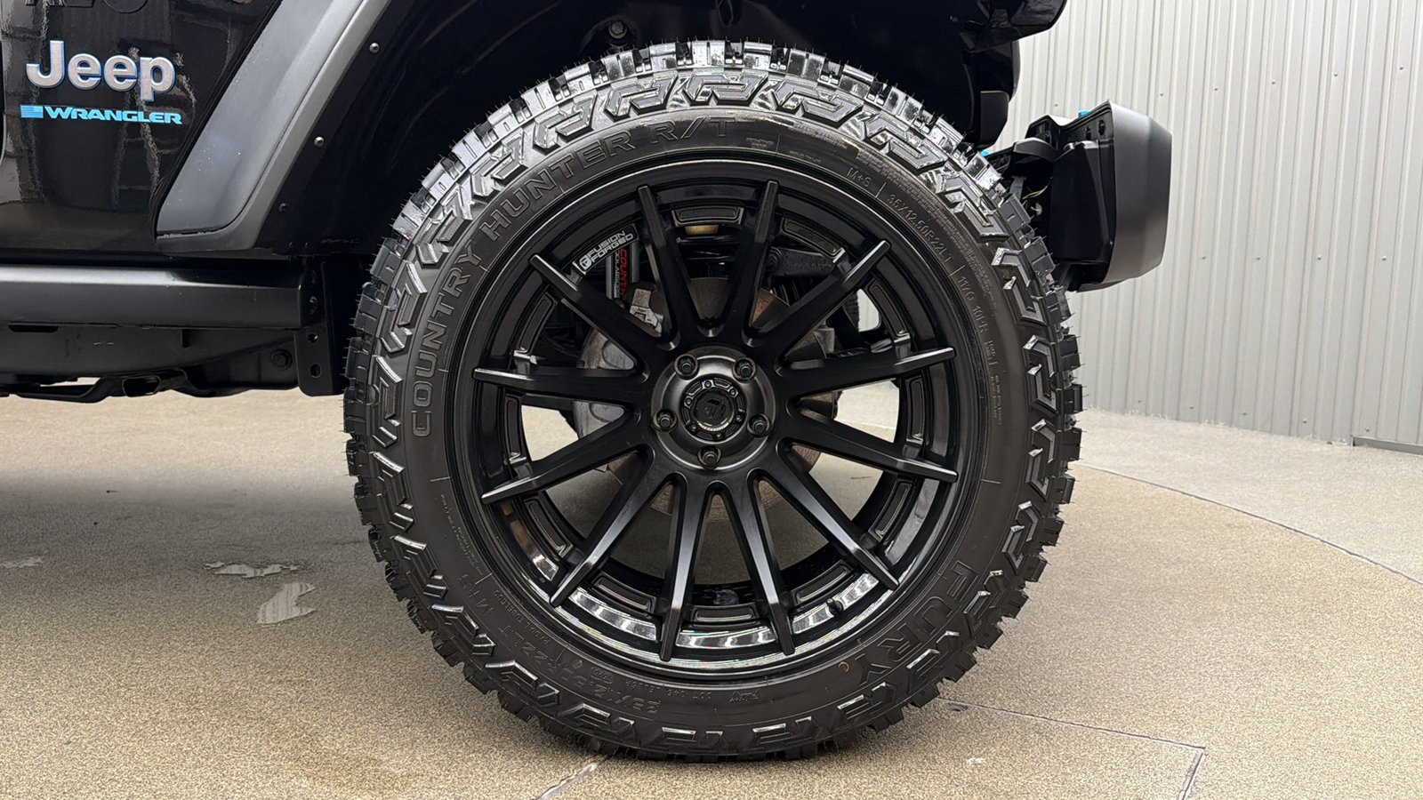 Used 2024 Jeep Wrangler Unlimited AWD/4WD image 10