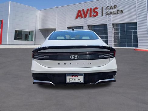 Used 2025 Hyundai Sonata SEL FWD image 7