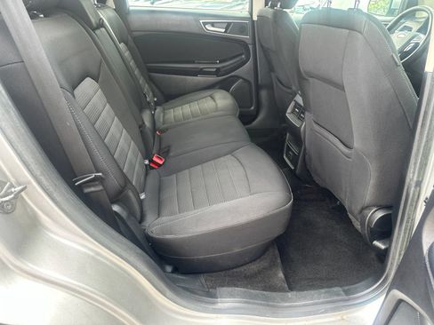 Used 2018 Ford Edge SEL AWD/4WD image 13