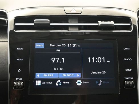 Used 2024 Hyundai Tucson SE image 31