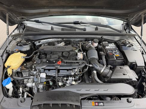 Used 2023 Kia K5 LXS image 21