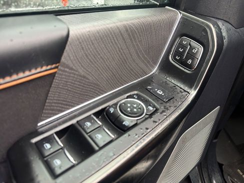 Certified 2024 Ford F350 Platinum image 4