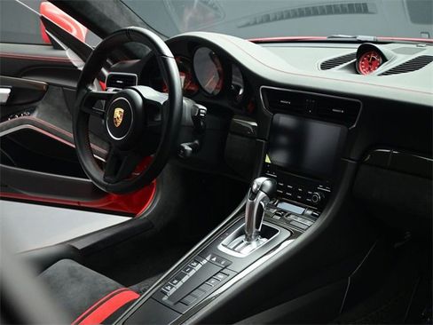 Used 2018 Porsche 911 GT3 image 33