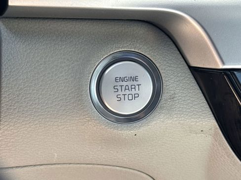 Used 2020 Kia Telluride S image 37