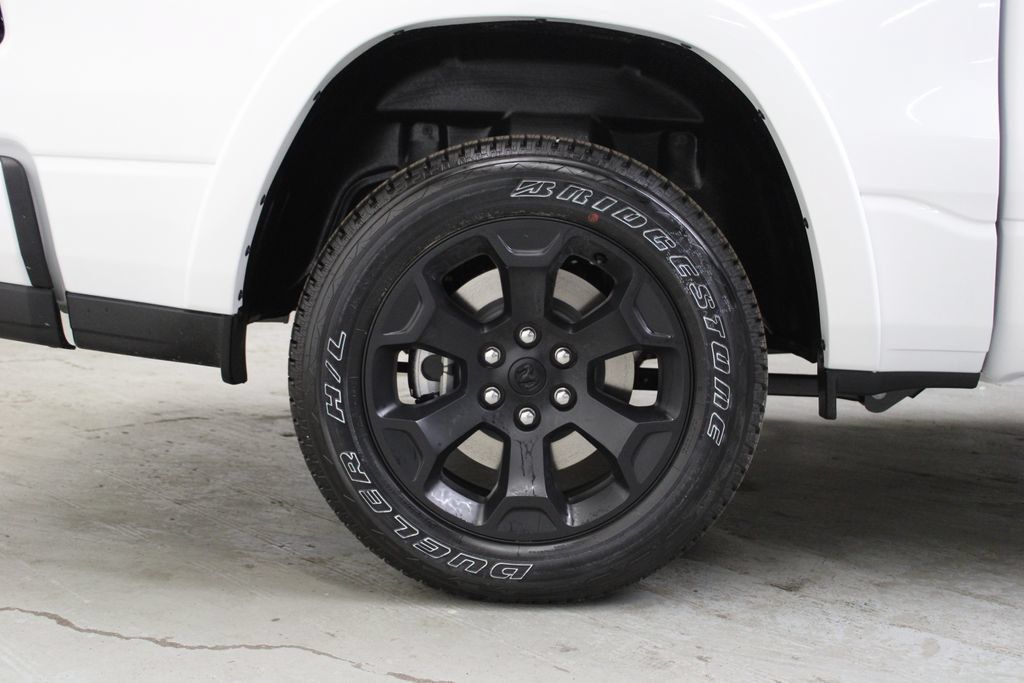 New 2026 RAM 1500 Big Horn w/ Night Edition AWD/4WD image 33