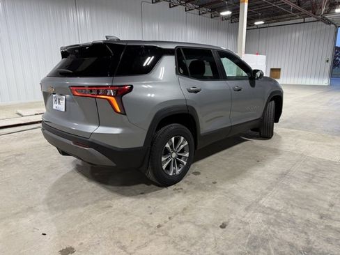 New 2026 Chevrolet Equinox LT image 6