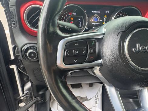 Used 2021 Jeep Wrangler Unlimited Rubicon w/ Safety Group AWD/4WD image 14