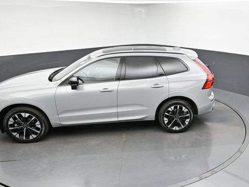 New 2026 Volvo XC60 B5 Plus w/ Protection Package Premier AWD/4WD image 47