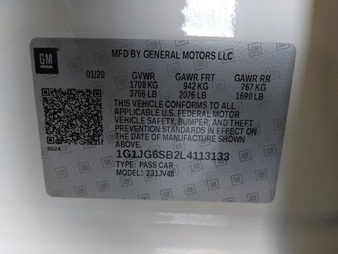 Used 2020 Chevrolet Sonic LT FWD image 33