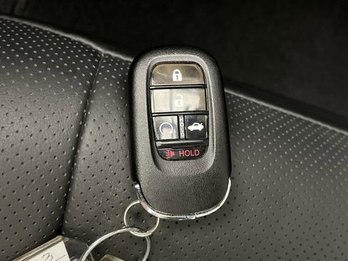 Used 2024 Honda Accord Touring image 29