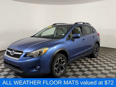 Used 2014 Subaru Crosstrek 2.0i Premium AWD/4WD image 3