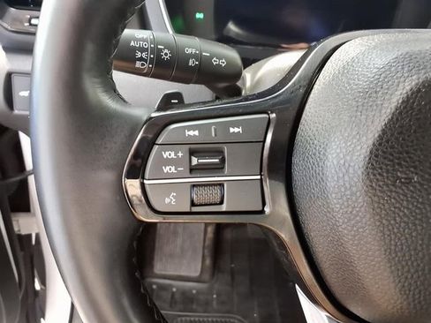 Used 2024 Honda Pilot Elite image 7