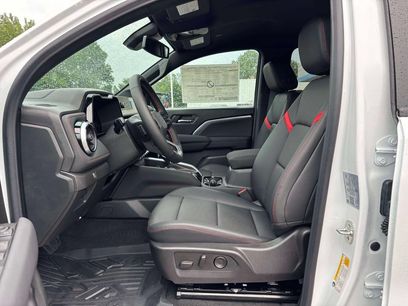 New 2026 Chevrolet Colorado Z71 w/ Z71 Convenience Package 2