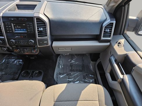 Used 2016 Ford F150 XLT w/ Equipment Group 301A Mid image 4