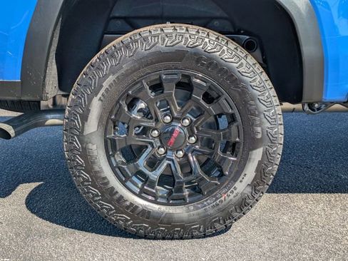 New 2026 GMC Canyon Elevation w/ Convenience Package RWD image 12