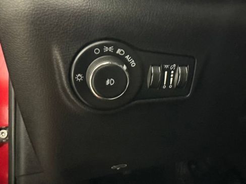 Used 2024 Jeep Compass Limited AWD/4WD image 16