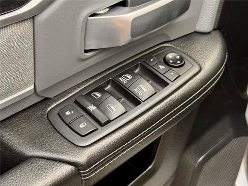 Used 2019 RAM 3500 Big Horn AWD/4WD image 42
