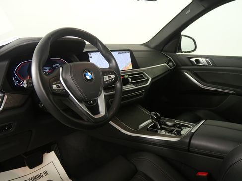Certified 2022 BMW X5 sDrive40i w/ Premium Package image 12