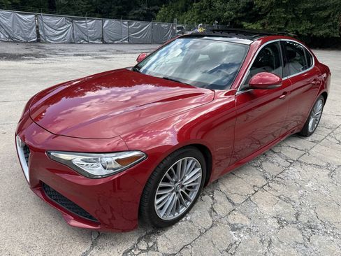 Used 2017 Alfa Romeo Giulia Ti w/ TI Lusso Light Wood Package RWD image 13