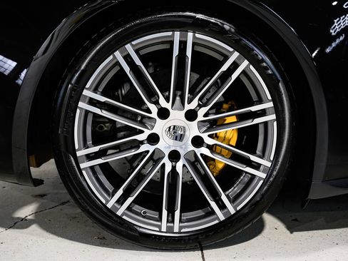 Used 2014 Porsche 911 Targa 4S AWD/4WD image 49