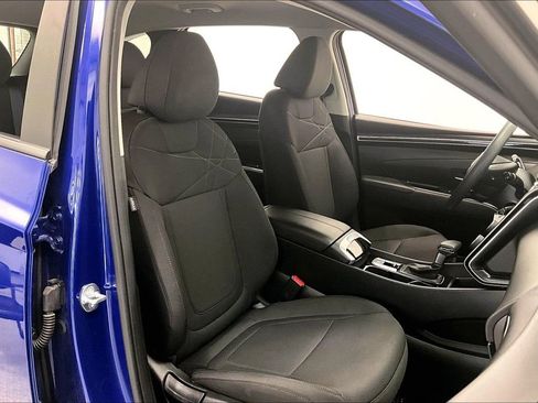 Used 2023 Hyundai Tucson SE image 7