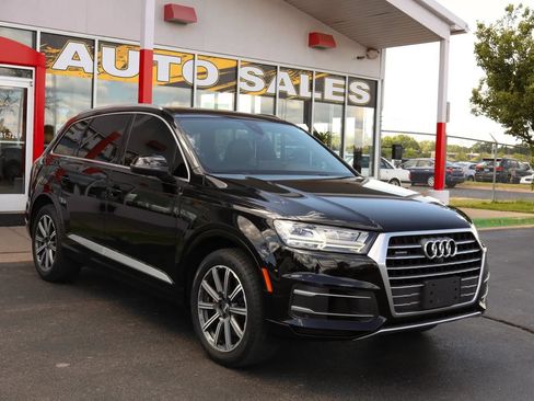 Used 2017 Audi Q7 3.0T Premium Plus AWD/4WD image 3