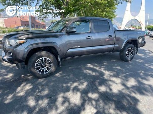 Used 2021 Toyota Tacoma TRD Sport AWD/4WD image 1