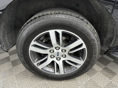 Used 2024 Ford Expedition Max Limited RWD image 20