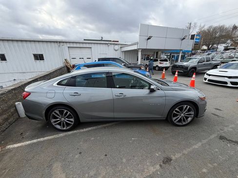Used 2023 Chevrolet Malibu LT image 6
