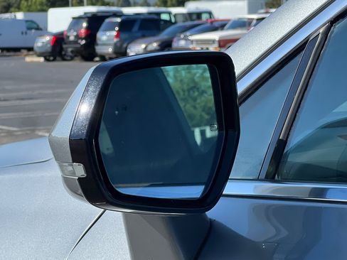 Certified 2024 Cadillac XT4 Premium Luxury image 55