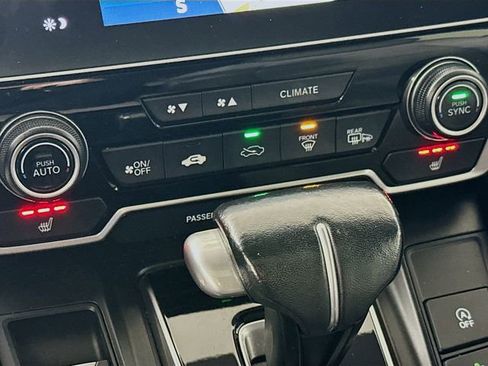 Used 2020 Honda CR-V Touring image 21