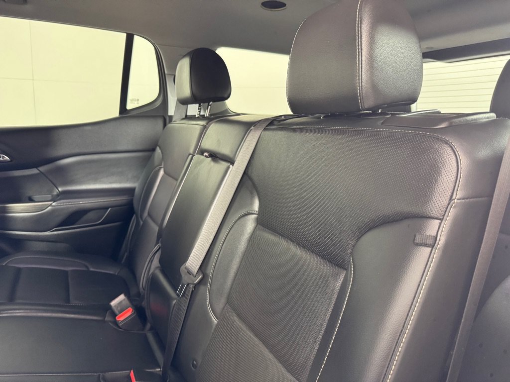 Used 2023 GMC Acadia SLT FWD image 22