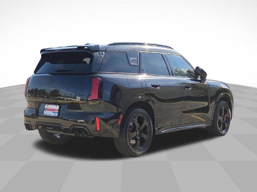 Used 2025 MINI Cooper Countryman John Cooper Works w/ Comfort Package Max AWD/4WD image 3