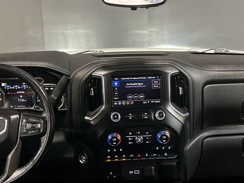 Used 2019 GMC Sierra 1500 AT4 w/ AT4 Premium Package AWD/4WD image 28