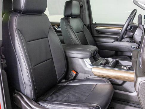 Used 2024 Chevrolet Silverado 2500 LT w/ All Star Edition image 45